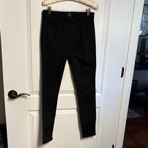 Just Black Denim Women’s Jeans. Made in USA Size 28